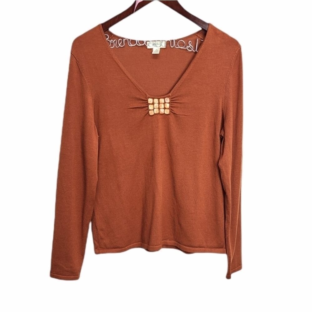 ‎Neiman Marcus Silk Blend V-Neck Terracotta Sweater